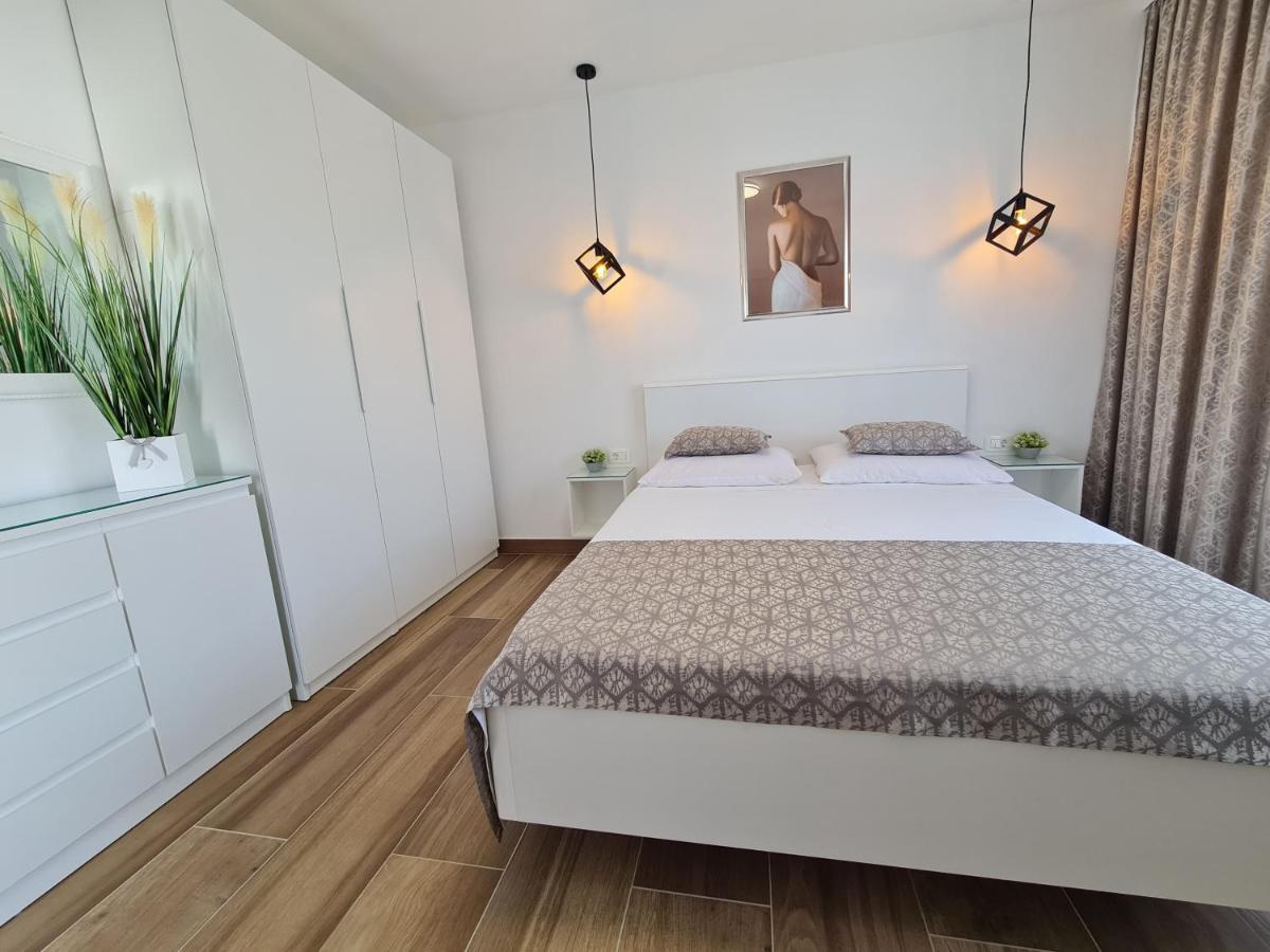 Apartments Tonka Τρογκίρ Εξωτερικό φωτογραφία